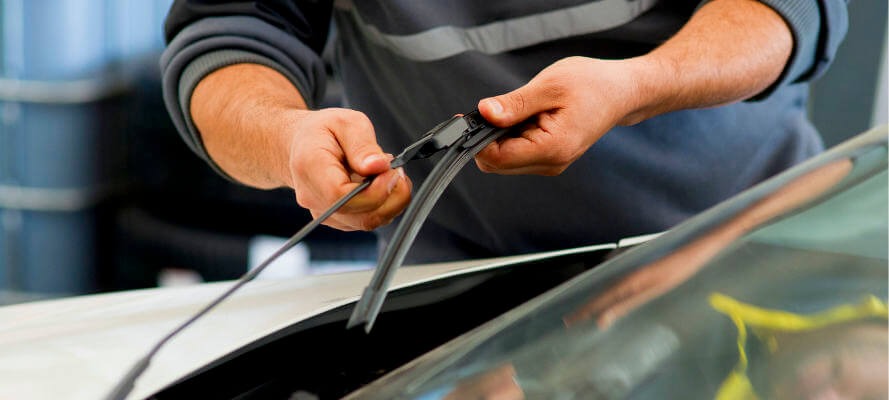 cambiar escobillas limpiaparabrisas